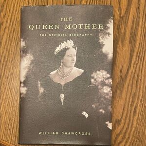 The Queen Mother: The Official Biography by William Shawcross - Black Cover